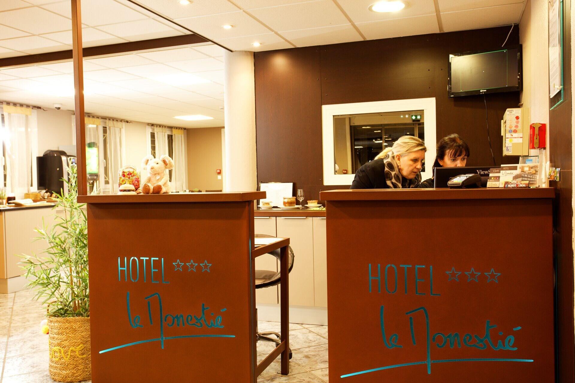 Sure Hotel By Best Western Beziers Le Monestie Boujan-sur-Libron Exterior foto